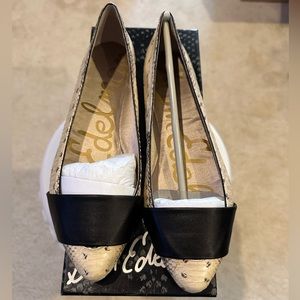 NWT and Box Sam Edelman Bunnie Flats